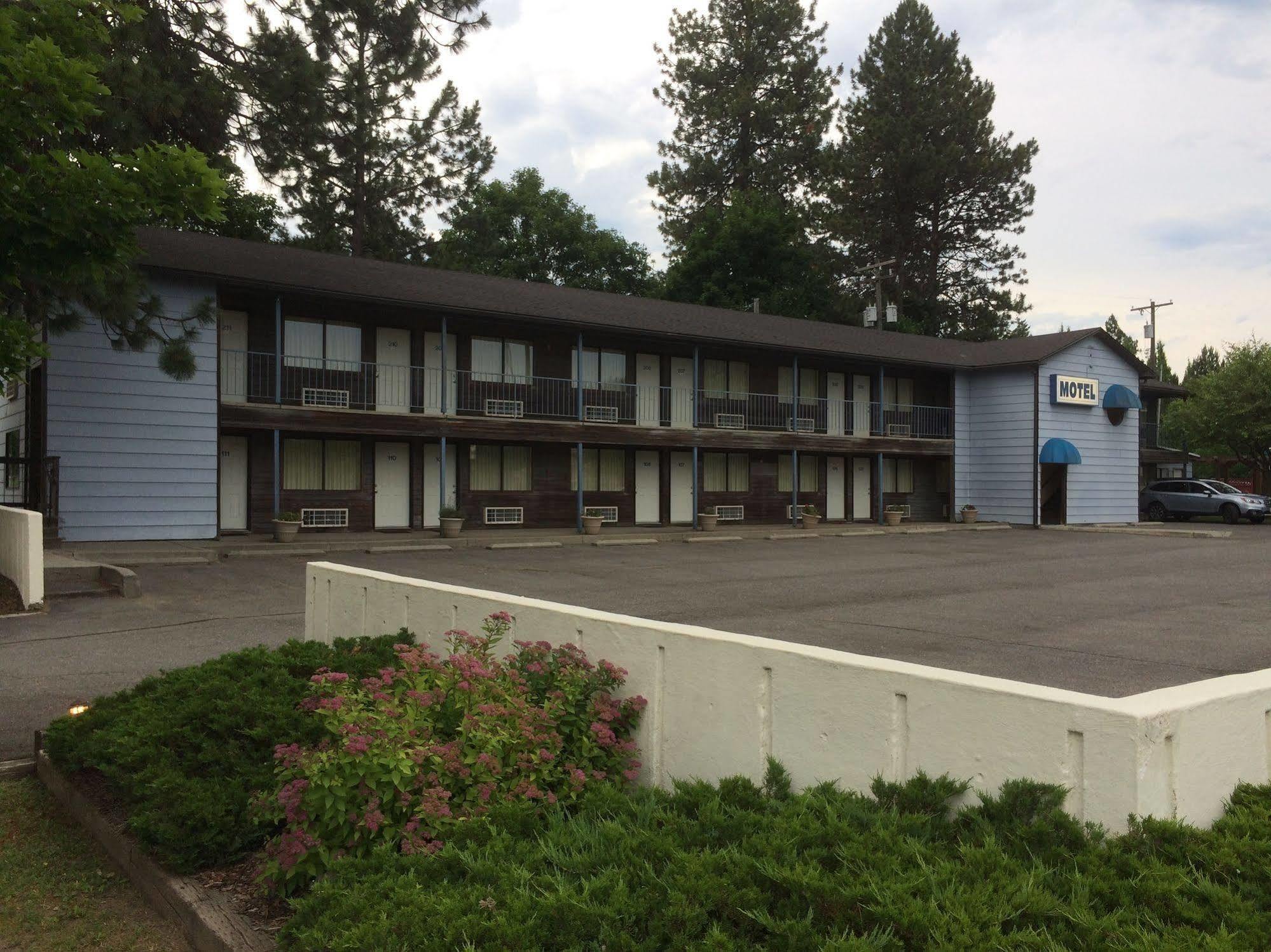 Japan House Suites Coeur d'Alene Extérieur photo